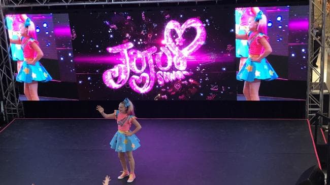 JoJo Siwa at Wolf Trap